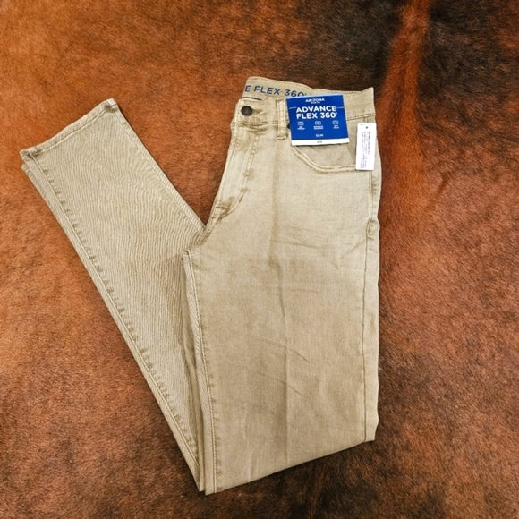 Men's New Flex Jeans British Tan 30x34 Summer Beach Casual Khaki - Picture 1 of 4